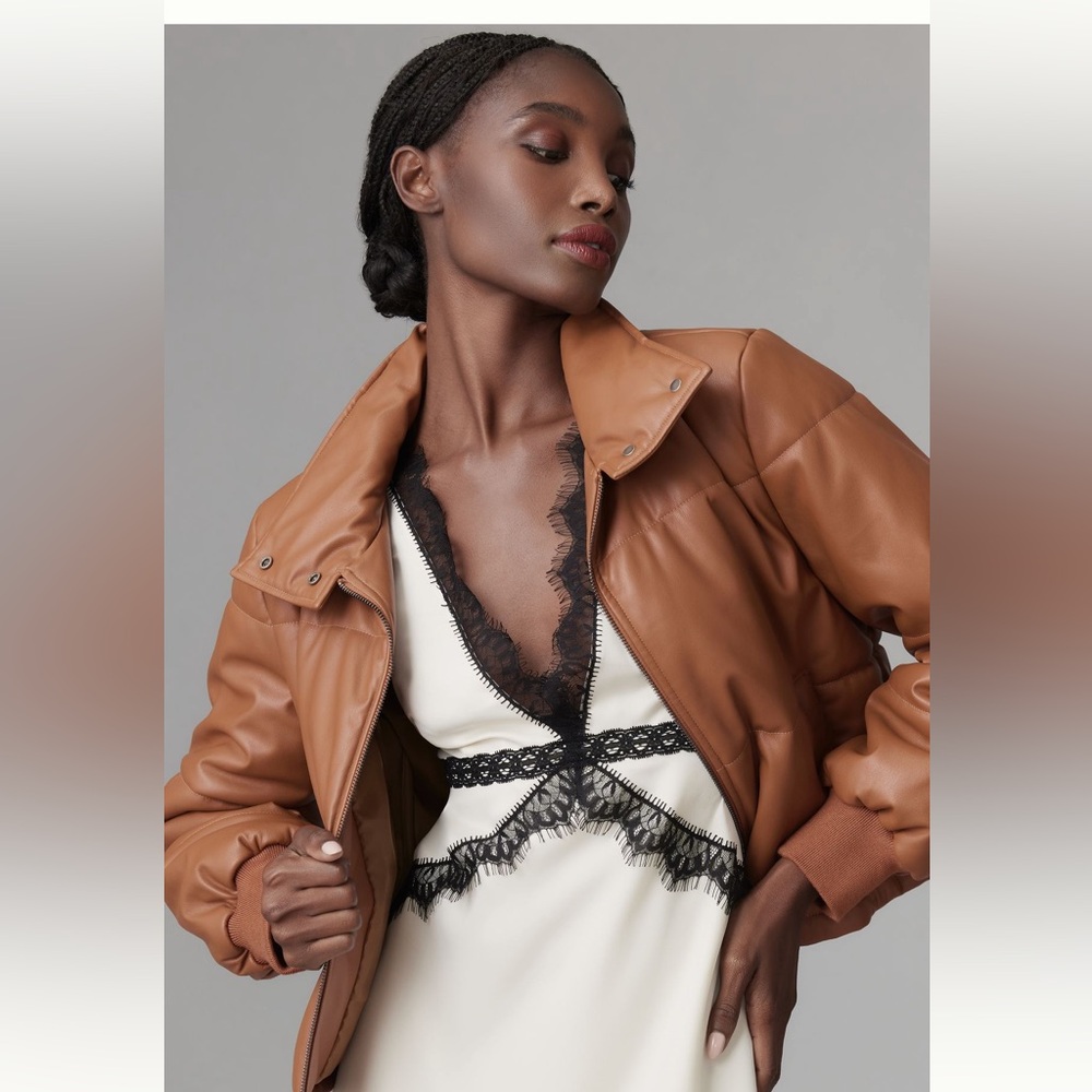 Anthropologie Women’s Faux Leather puffer jacket size M
